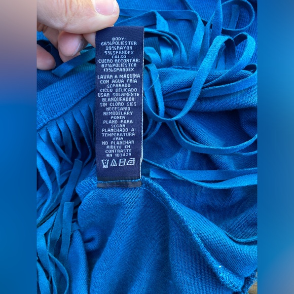 Terre Bleue Women's Short Sleeved Cowl Neck Top With Fringe Size S - Picture 6 of 9